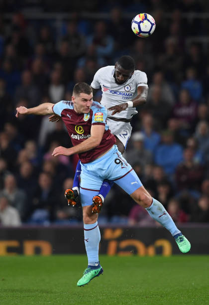 泳领军地位 泳领军地位