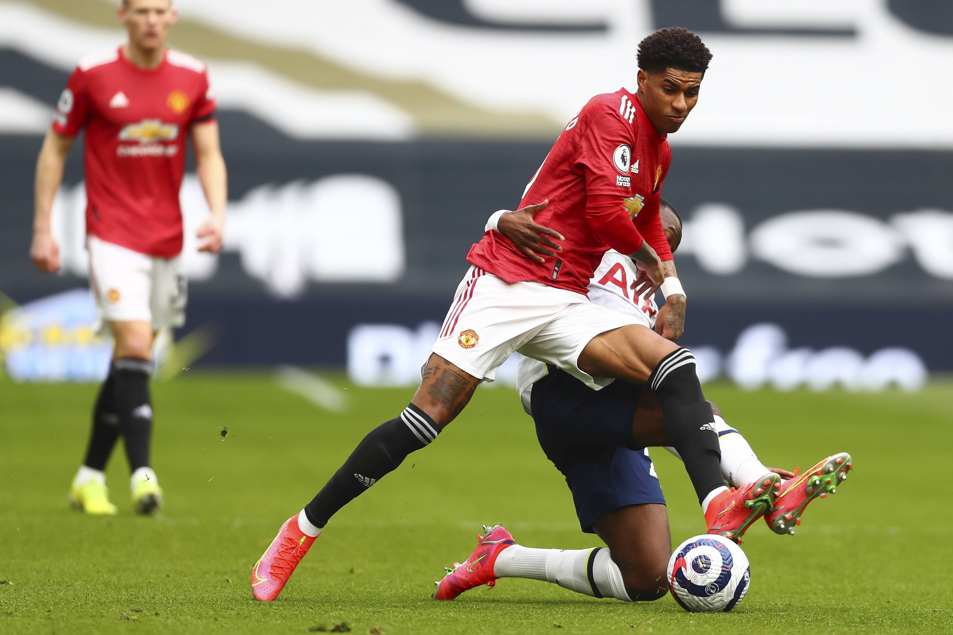 在一场引人 在一场引人